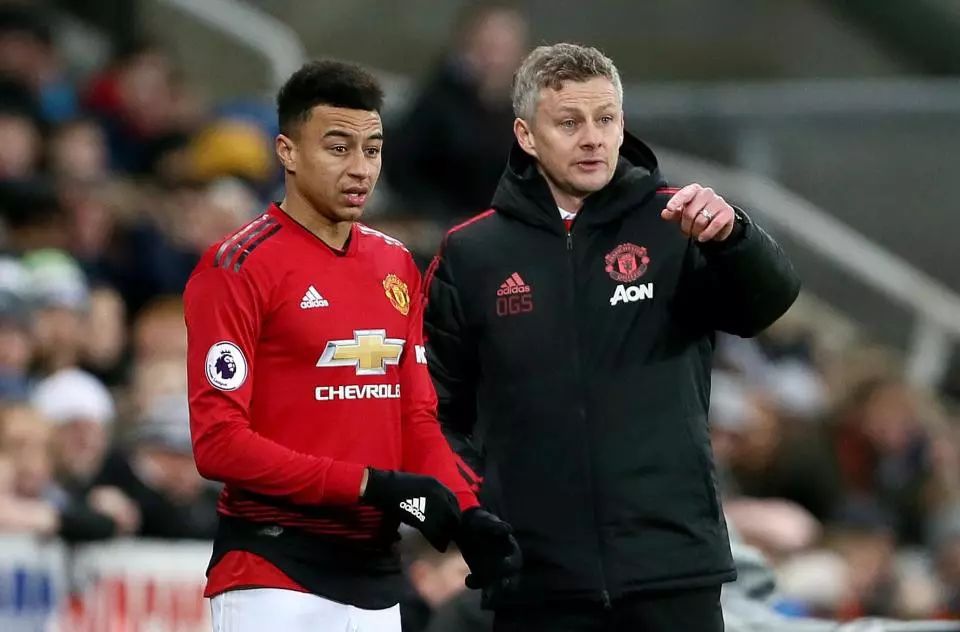 凭借自己的 凭借自己的